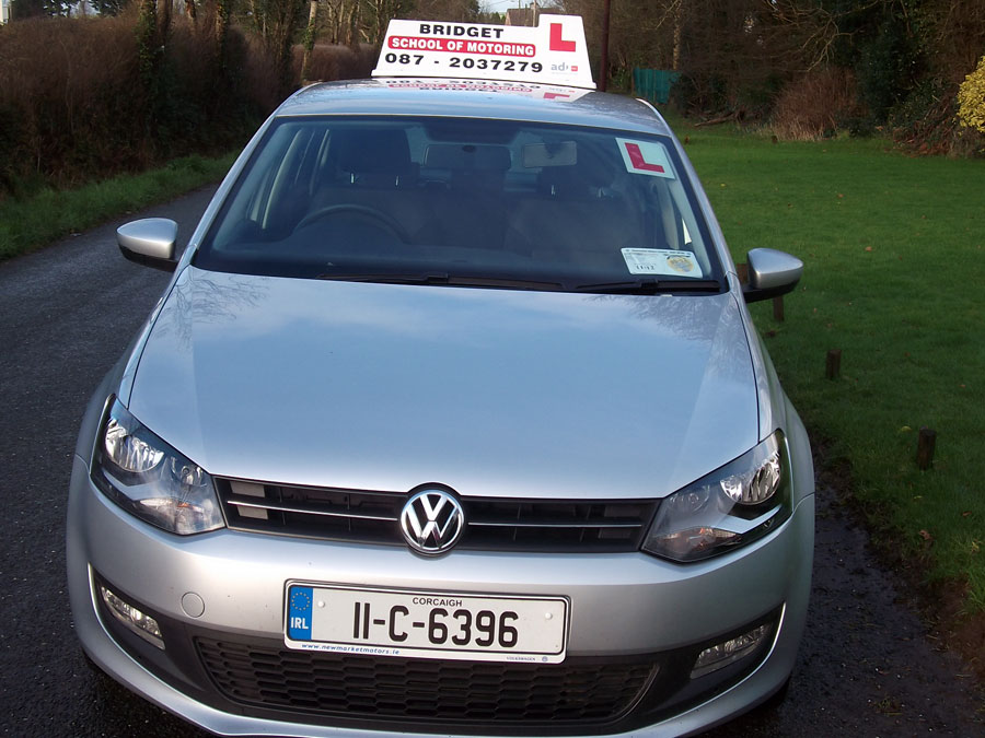 Driving lesson vehicle